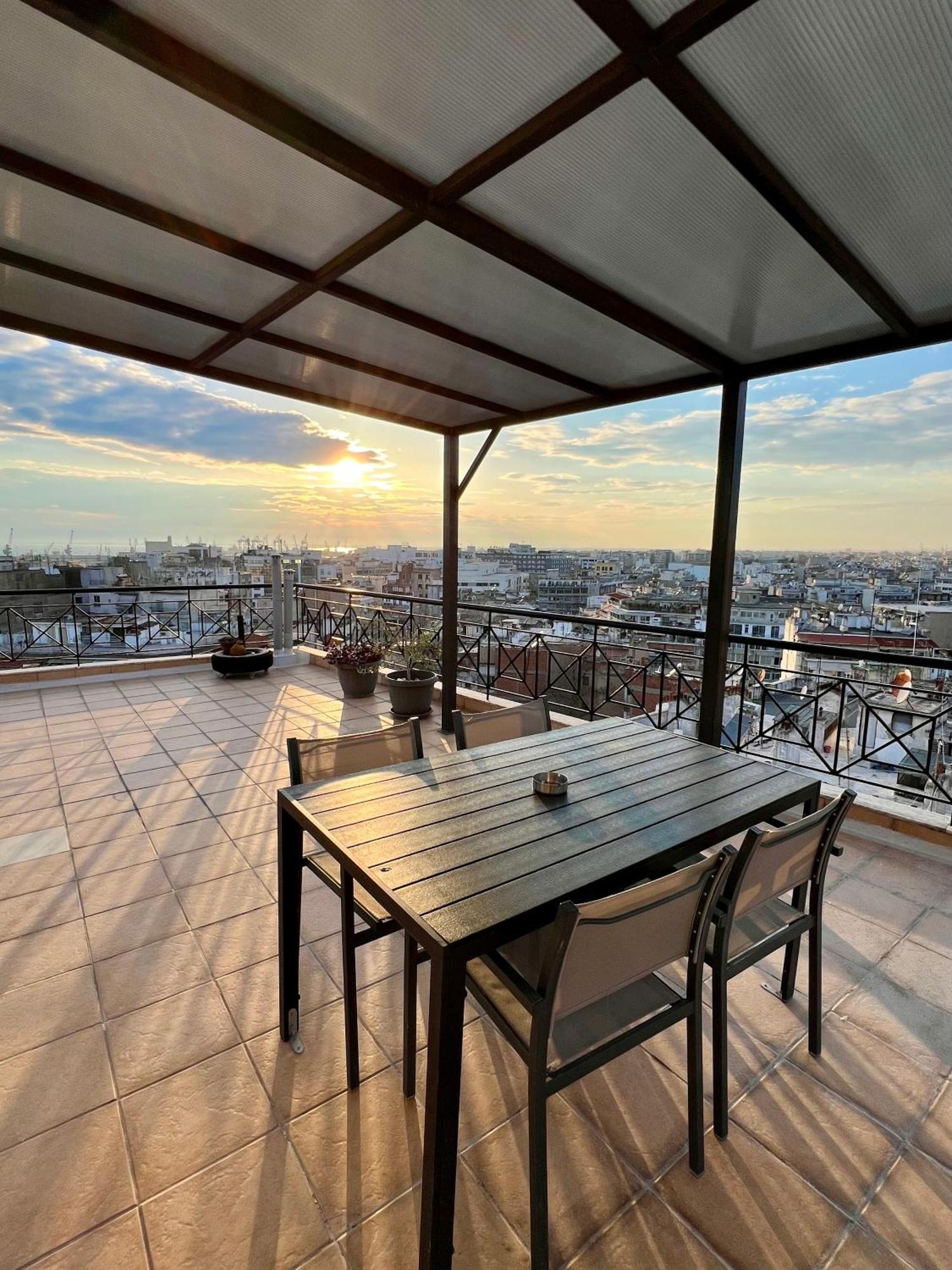 180° Rooftop View Thessaloniki Buitenkant foto