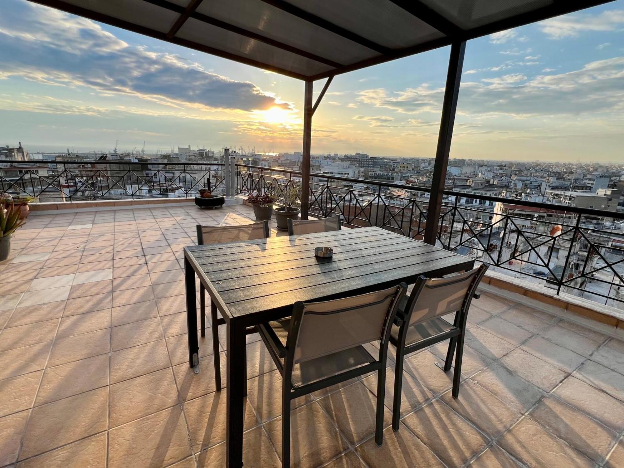 180° Rooftop View Thessaloniki Buitenkant foto