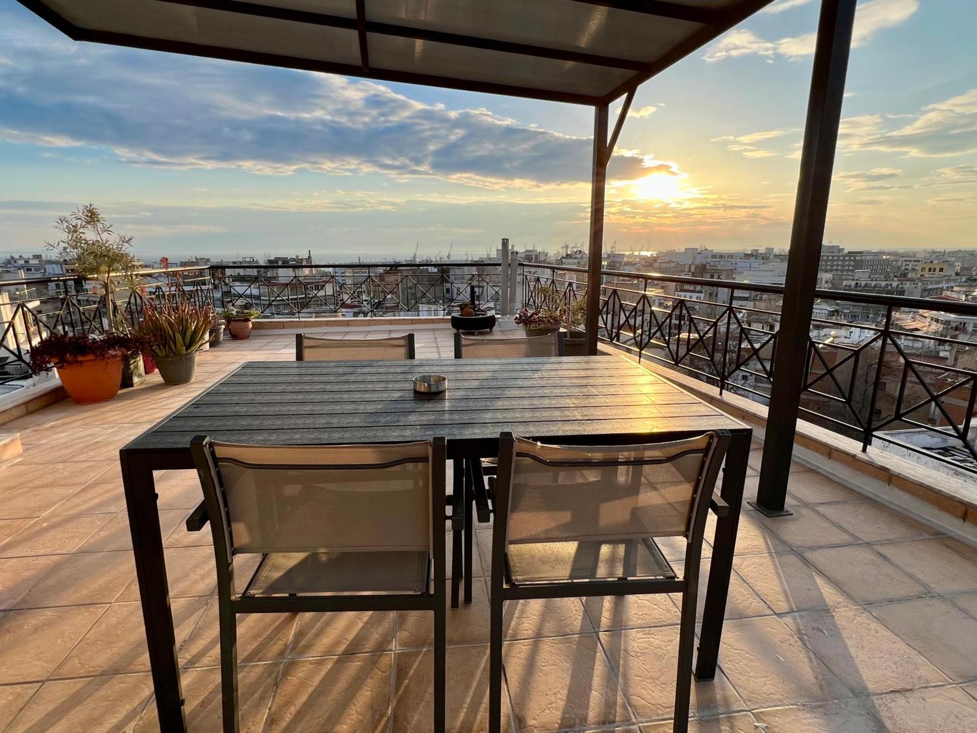 180° Rooftop View Thessaloniki Buitenkant foto